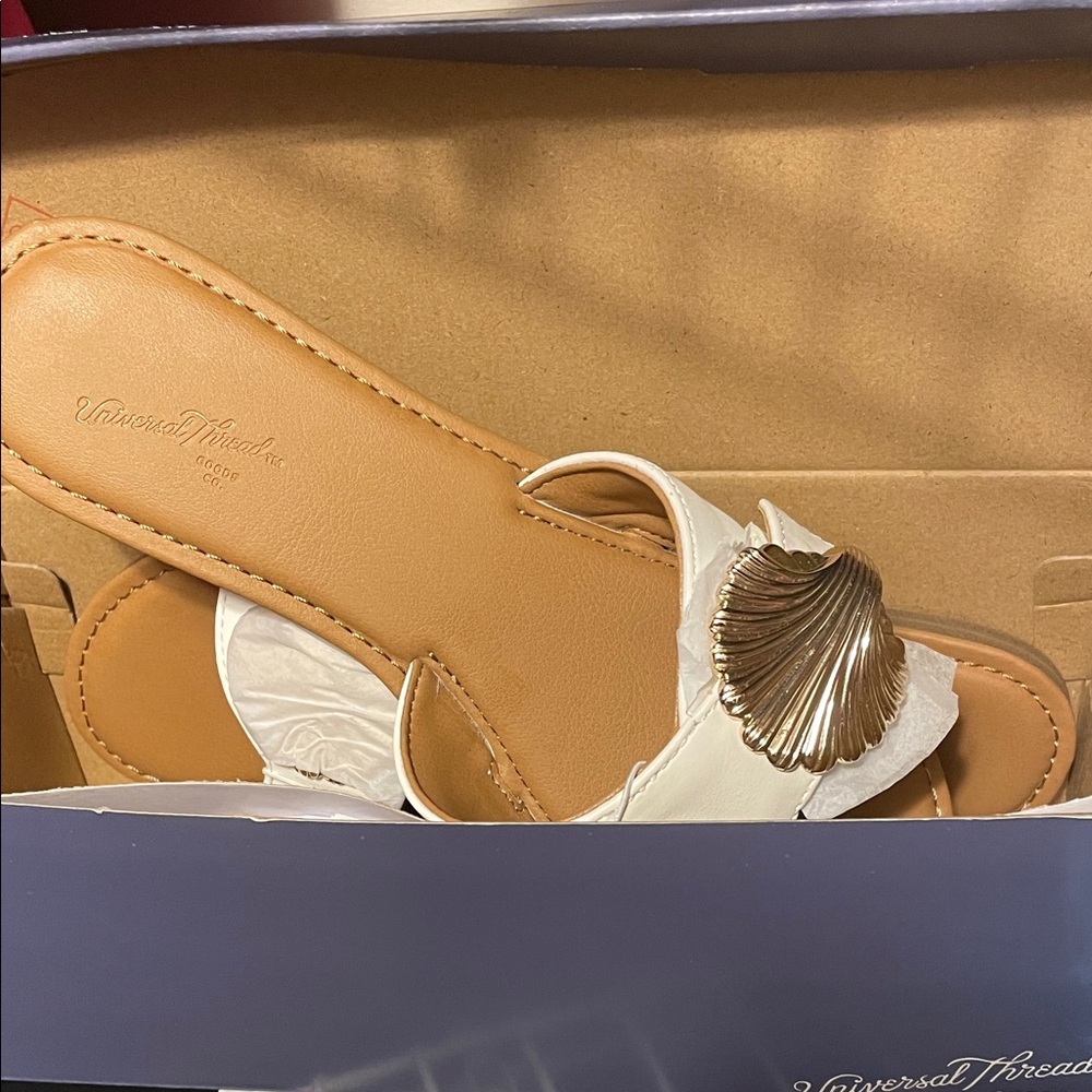 Universal Thread Women's Sandals with Shell Detail - Picture 2 of 3